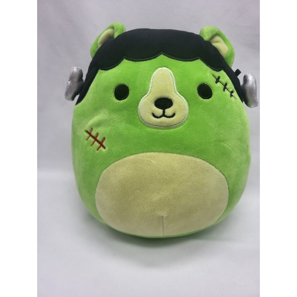 Halloween Squishmallow "Len"